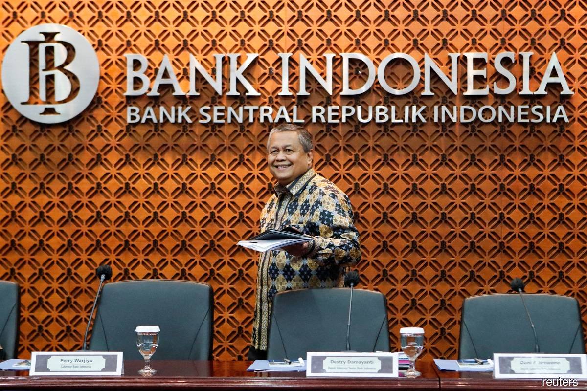 Indonesia's central bank Governor Perry Warjiyo arrives for a media briefing at Bank Indonesia headquarters in Jakarta January 19, 2023. (Reuters pic)